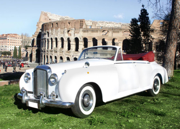 Noleggio Bentley S2 Cabrio a Roma